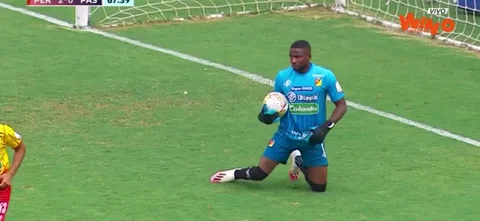 Pasto puso a prueba a Castillo para el gol del descuento