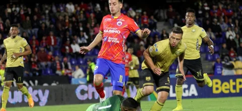 Empate 1-1 entre Pasto y Águilas Doradas -VizzorImage / Leonardo Castro