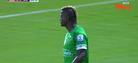 Duvier Riascos anotó en fuera de juego.