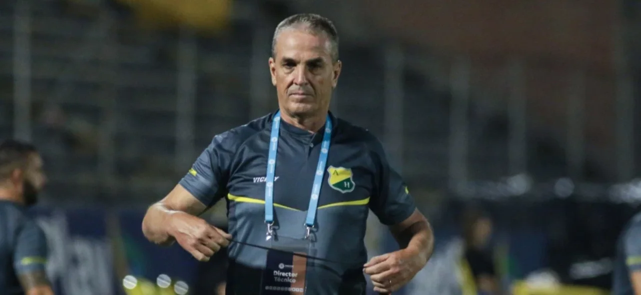 Néstor Craviotto -técnico Huila - VizzorImage / Miguel Marín