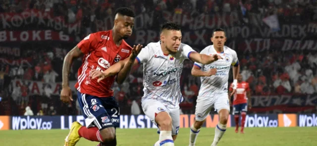 Pasto recibirá a Medellín por los cuadrangulares de liga. Foto: VizzorImage / Daniel Gallo