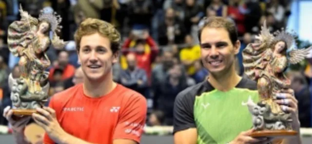 Casper Ruud y Rafael Nadal. Foto: AFP