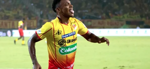 Victoria para Pereira 5-1 sobre Santa Fe -VizzorImage / Miguel Marin