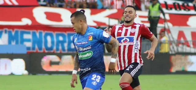 Pereira recibe a Junior y escribe un nuevo capítulo en cuadrangulares. / Foto: Vizzorimage.