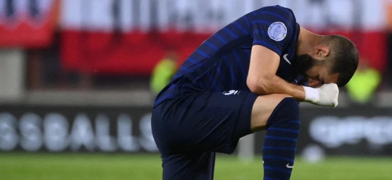 Benzema y una mala suerte con los Mundiales / AFP