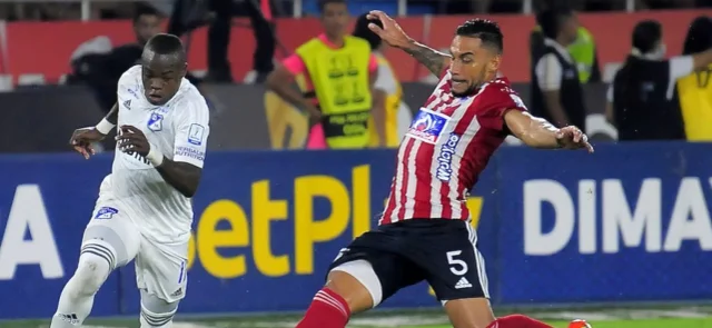 Millonarios y Junior buscan la gloria en la final de la Copa BetPlay | Foto: VizzorImage / Jesus Rico