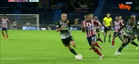Pereira gana 1-0.