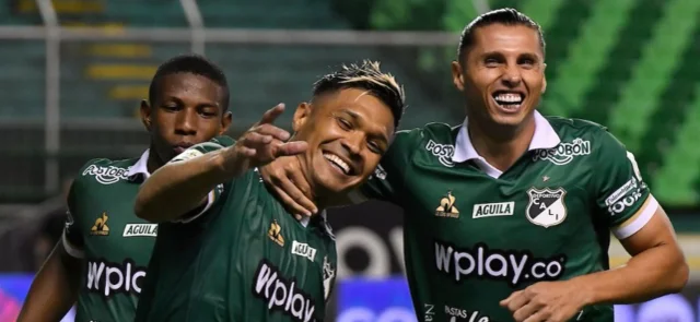 Agustín Vuletich es uno de los jugadores que no seguirá en Deportivo Cali | Foto: VizzorImage / Gabriel Aponte