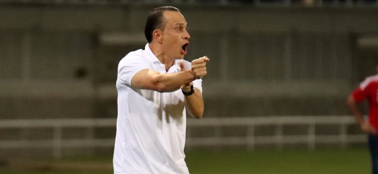 Alejandro Restrepo, DT de Deportivo Pereira. Foto: VizzorImage / Pablo Bohorquez