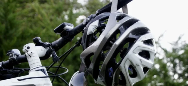 Carrera de Downhill en la Feria Deportiva de Cali.