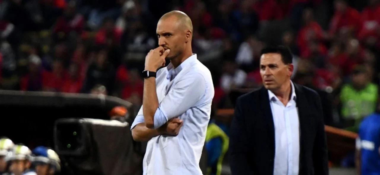 David González, DT de Independiente Medellín. Foto: VizzorImage / Luis Benavides