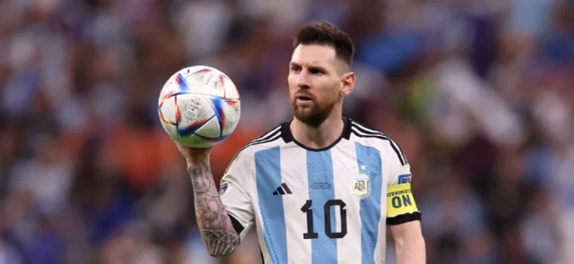 Reacción viral de Lionel Messi. / Foto: Twitter Argentina