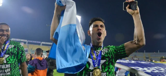 Emanuel Olivera - Foto: VizzorImage/ Gabriel Aponte