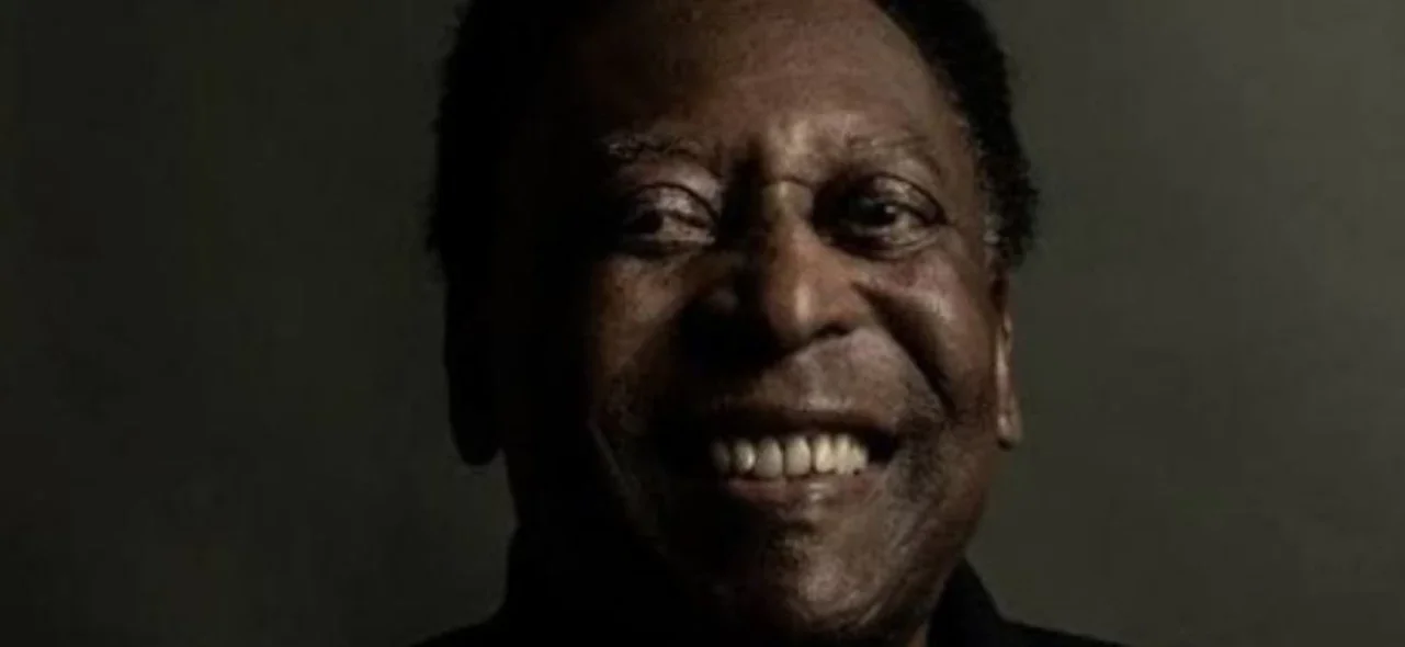 Pelé con emotiva foto en hospital. / Foto: Instagram Pelé.