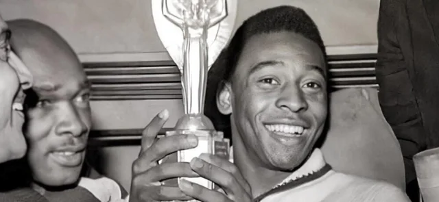 Pelé fue el único jugador en ganar tres Copas del Mundo - Foto: Pelé