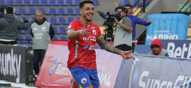 Mariano Vásquez - Foto: VizzorImage/ Leonardo Castro