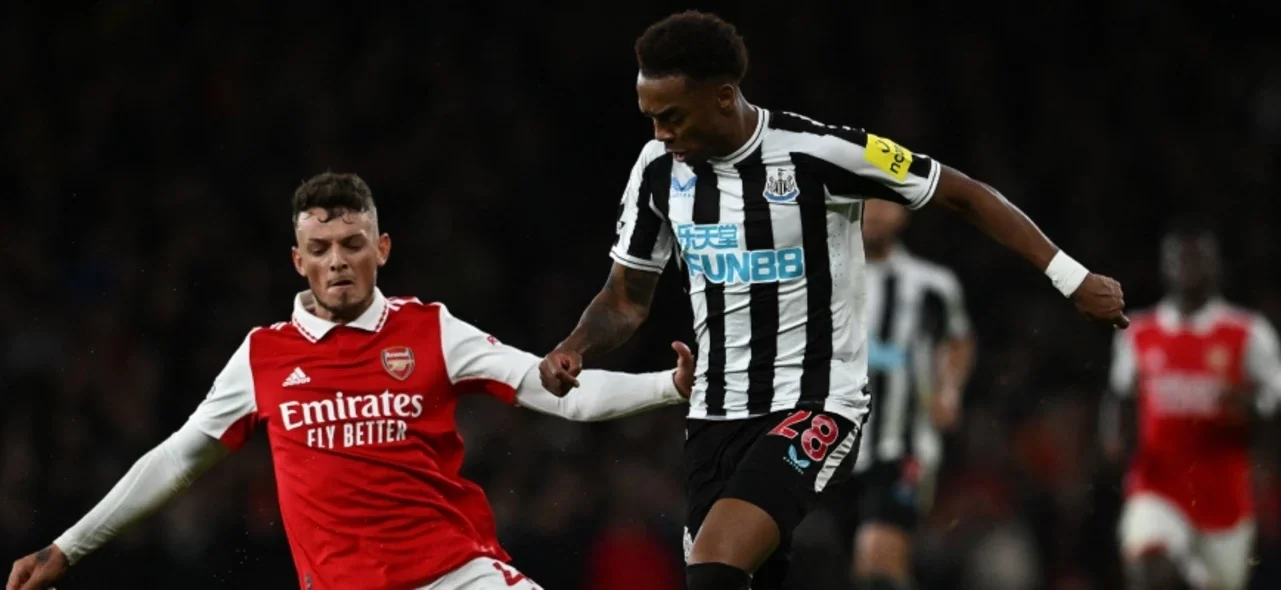 Arsenal es líder solitario de la Premier League. Foto: AFP