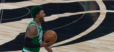 El duelo terminó con un marcador 104-106 - Foto: AFP