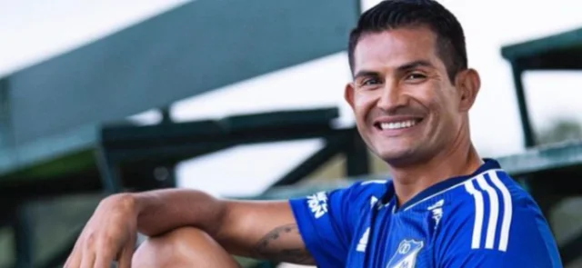 Silva se confesó sobre la camiseta de Millonarios. / Foto: Millonarios Oficial.