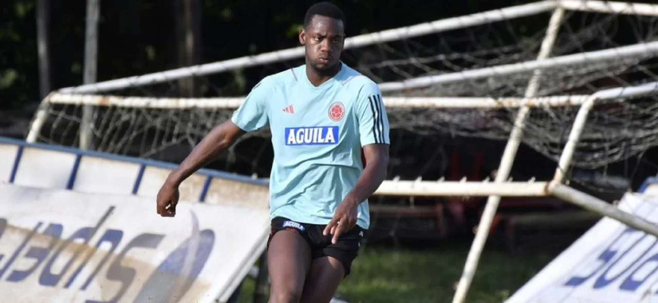 Jhon Jáder Durán se retira de la concentración de Colombia. / Foto: FCF.