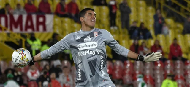 José Silva es una de las figuras de Santa Fe. Foto: VizzorImage / Luis Ramirez