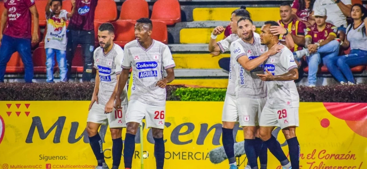 América de Cali recibe este martes a Unión Magdalena | Foto: VizzorImage / Joan Orjuela