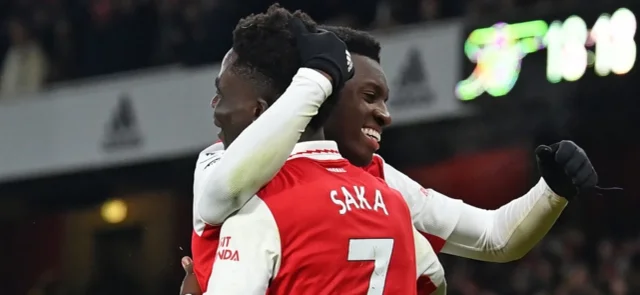 Arsenal se impuso en su estadio / AFP