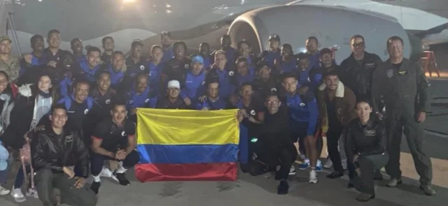 Deportivo Pasto volvió a Colombia / Foto: @FuerzaAereaCol