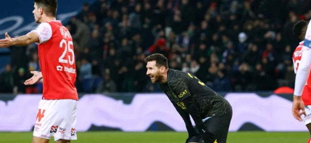 Lionel Messi en el juego ante Rems - Foto: AFP