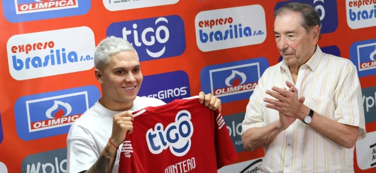 Quintero y Junior, protagonistas en el mercado de pases / VizzorImage