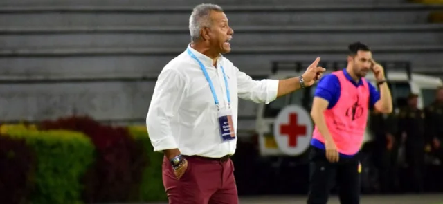 Hernán Torres, técnico de Tolima | Foto: VizzorImage / Joan Stiven Orjuela