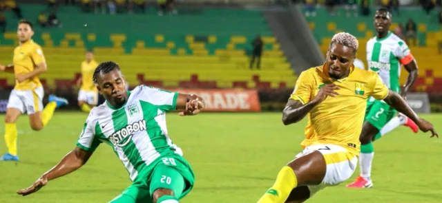 Bucaramanga vs. Nacional. Foto: VizzorImage / Jaime Moreno