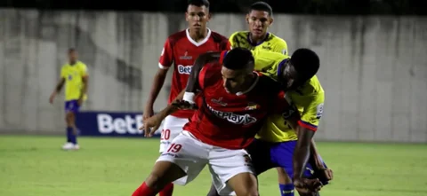 Empate 2-2 entre Barranquilla FC y Real Cartagena. / Foto: Vizzorimage.