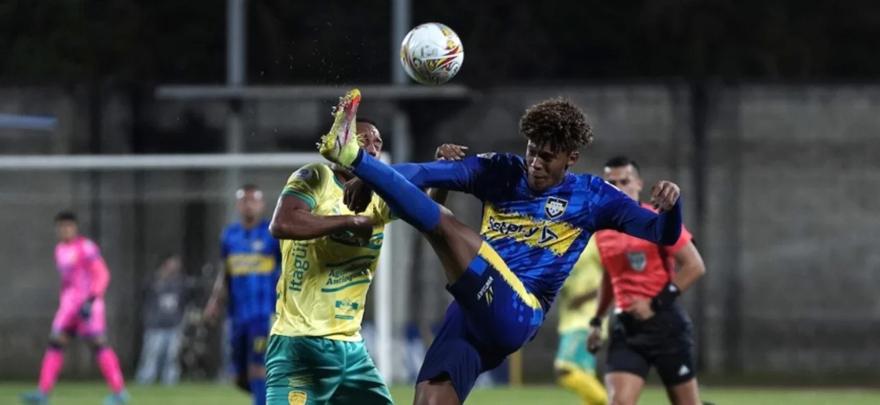 Leones vs. Boca Juniors en fecha 1 de Torneo BetPlay. / Foto: Vizzorimage.