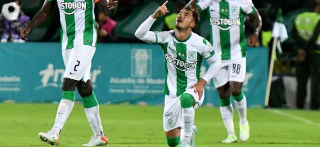 Tomás Ángel recibe elogios de entrenador de FPC. / Foto: VizzorImage - Luis Benavides