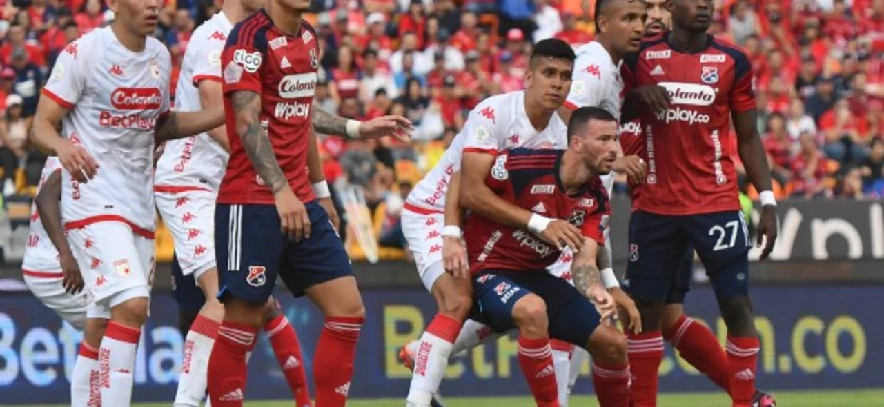 Medellín y Santa Fe empataron 1-1 Empate entre Medellín y Santa Fe / VizzorImage