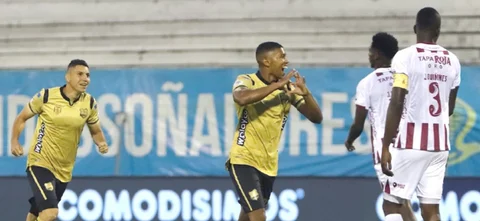 Águilas Doradas celebró en su casa | Foto: VizzorImage / Andrés Álvarez