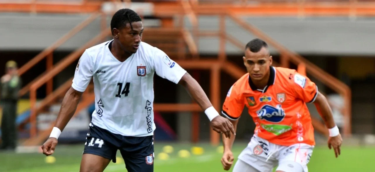 Envigado vs. Boyacá Chicó - Foto: VizzorImage/ Luis Benavides