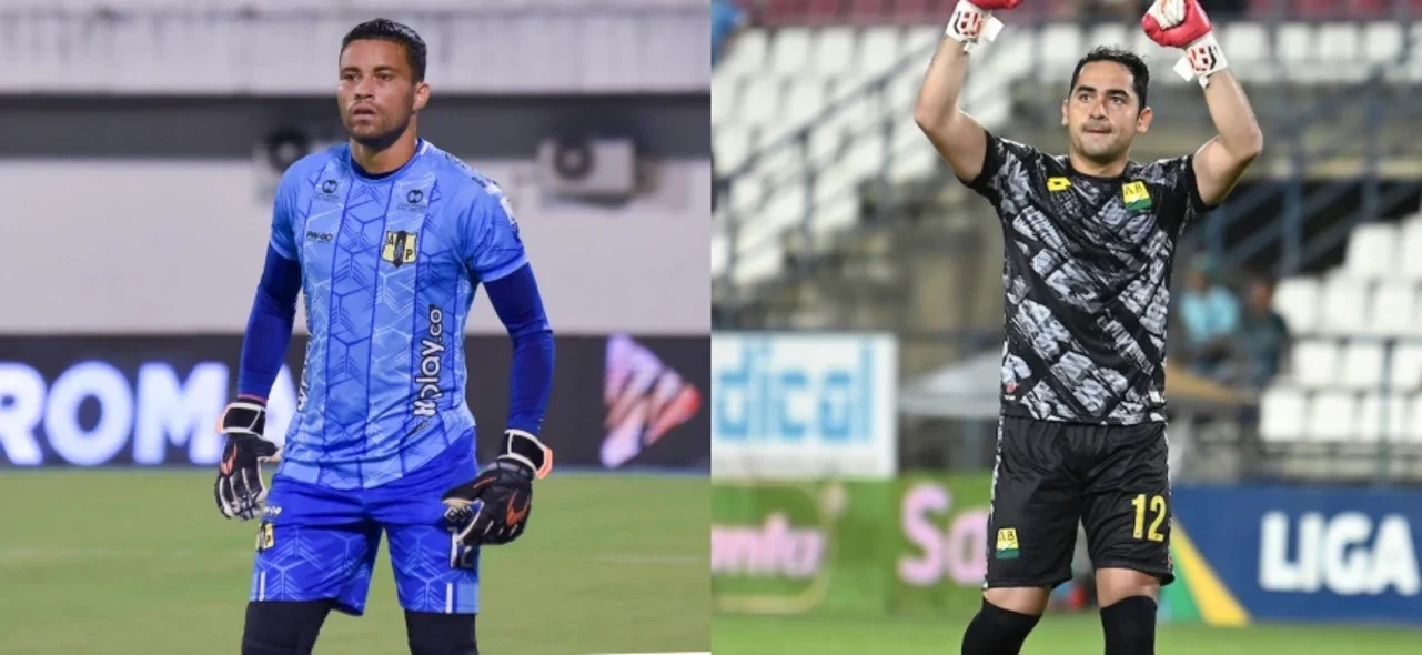 José Luis Chunga y James Aguirre, los guardametas de Bucaramanga y Alianza Petrolera. / Fotos: VizzorImage