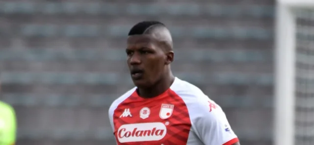 Marlon Torres palpita el juego Santa Fe vs. América de Cali. / Foto: VizzorImage - Luis Ramirez