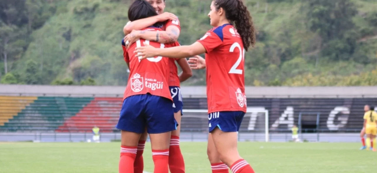 Triunfo de Medellín 4-2 sobre Bucaramanga - VizzorImage / Daniel Gallo