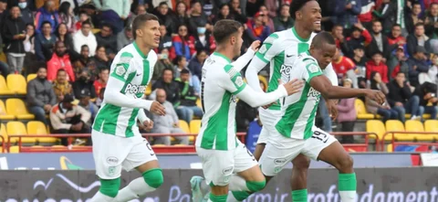Atlético Nacional se quedó con el triunfo 1-0 ante Pasto. / Foto: VizzorImage - Leonardo Castro