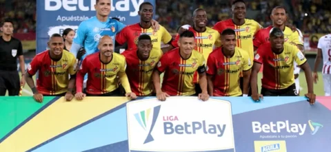 Pereira busca el empate y no perder puntos en casa ante Tolima. / Foto: VizzorImage - Pablo Bohorquez