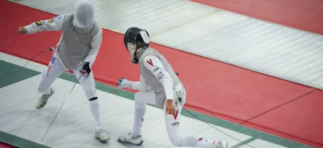 Más de 400 atletas estuvieron en el Panamericano de esgrima en Bogotá. / Foto: Twitter IDRD.