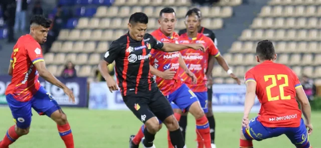 Pasto empató 0-0 contra Pereira en la fecha 9 de la Liga. / Foto: VizzorImage - Leonardo Castro