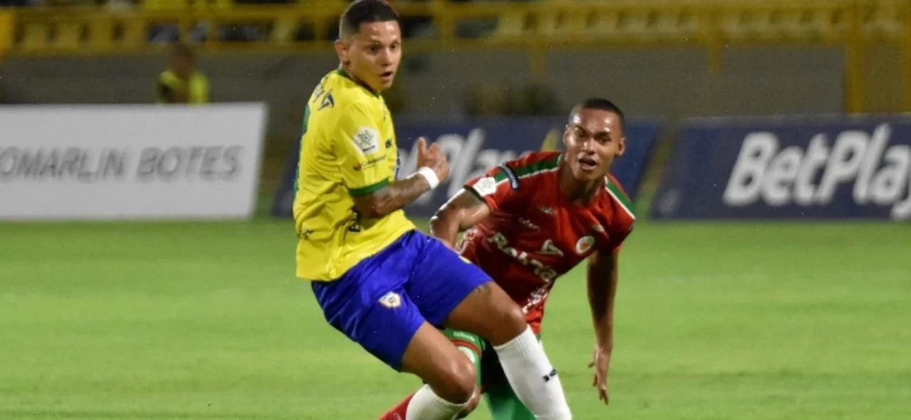 Victoria de Real Cartagena 2-1 sobre Cortuluá -VizzorImage / Javier Garcia