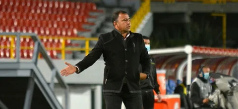Harold Rivera - Técnico Santa Fe -VizzorImage / Edgar Cusguen