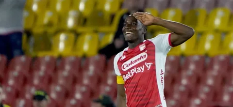 Santa Fe. Foto: VizzorImage / Andres Rot