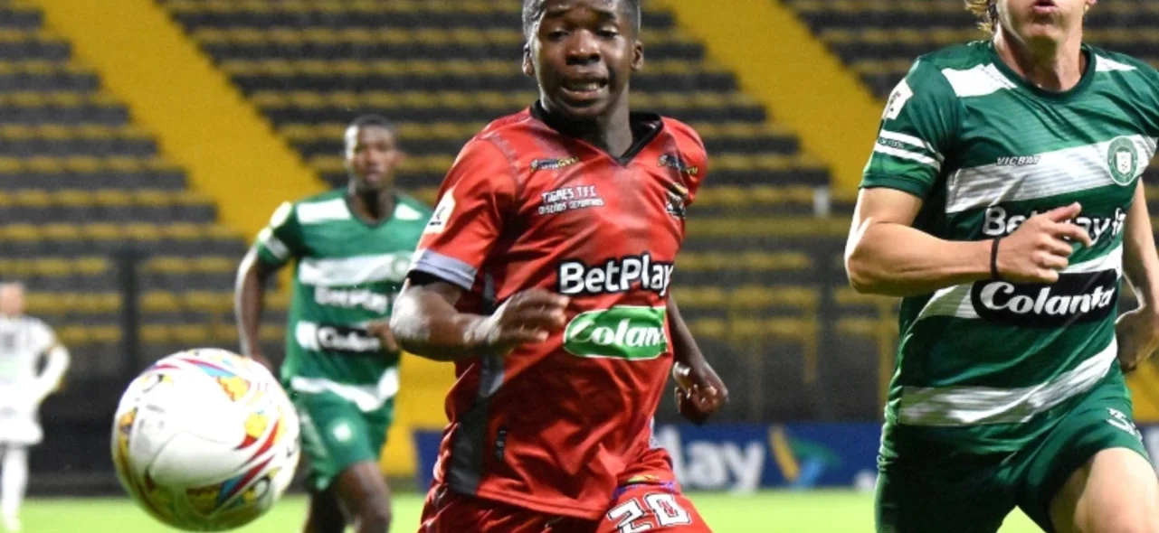 Tigres y Valledupar empatan sin goles. Foto: VizzorImage / Felipe Caicedo