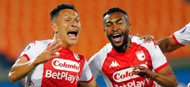 Santa Fe derrotó 1-2 a Águilas Doradas en la primera ronda de Sudamericana. / Foto: AFP